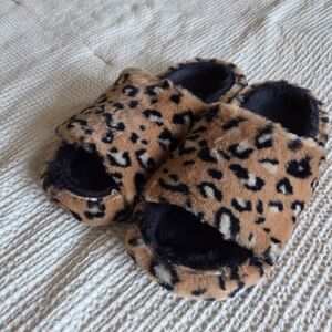 Crocs Leopard Print Fuzzy Slippers